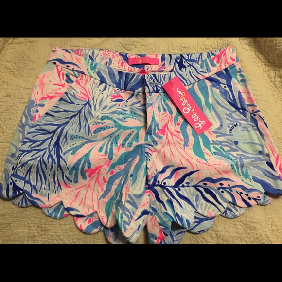 Lilly Pulitzer Pants - Lilly Pulitzer Buttercup Stretch Short